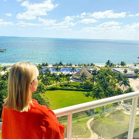 Beachfront Apartment Luxury Facilities Amazing Location